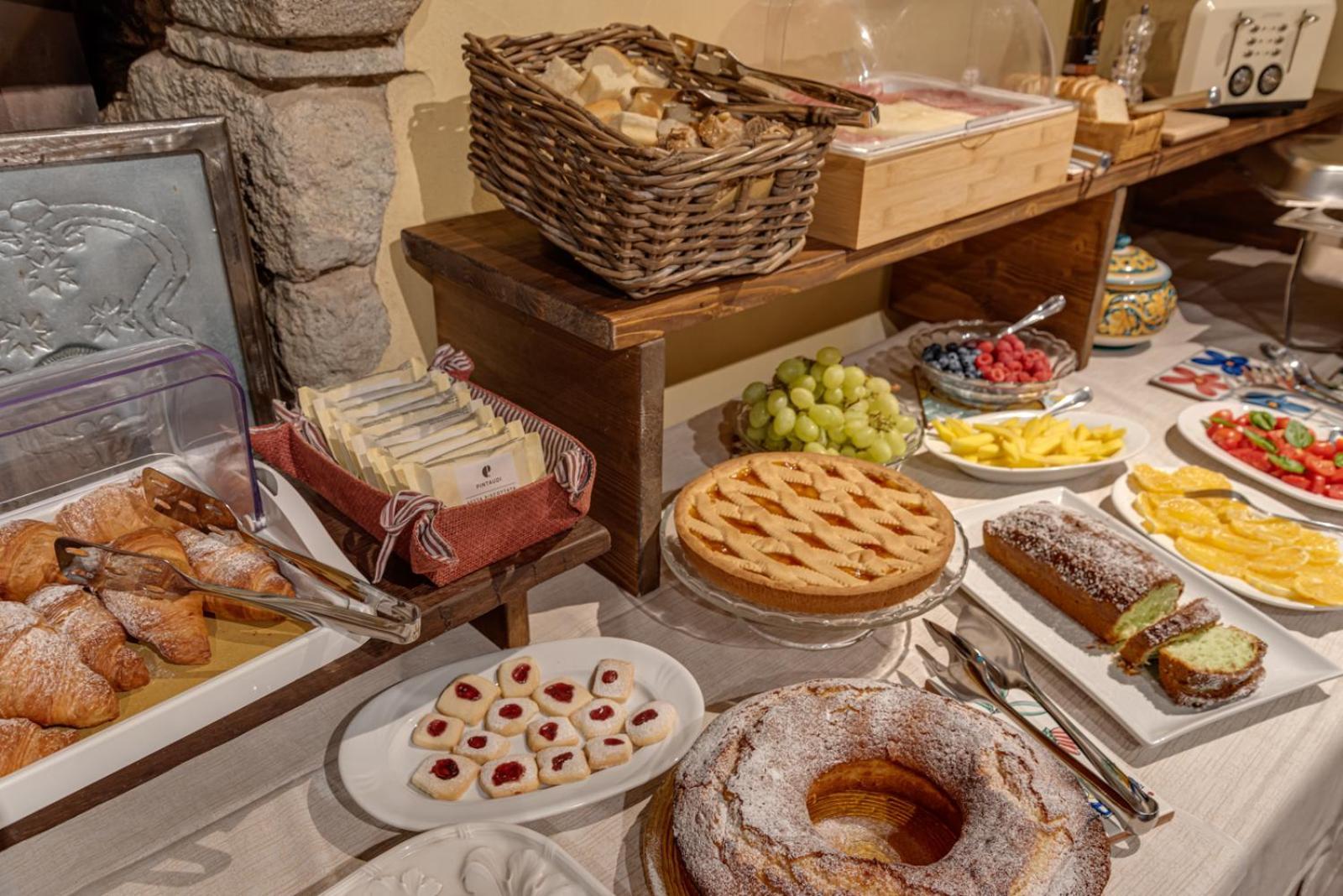 Convento San Bartolomeo 호텔 아바디아산살바토레 외부 사진